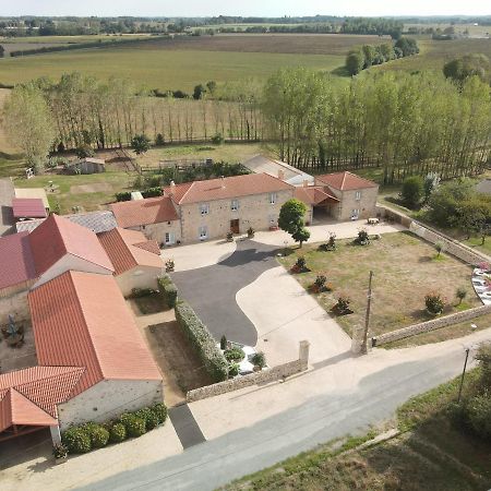 Le Logis Du Chateau Vieillevigne Eksteriør billede